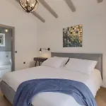 Dora - Summer Escape With Private Pool ポレッチ