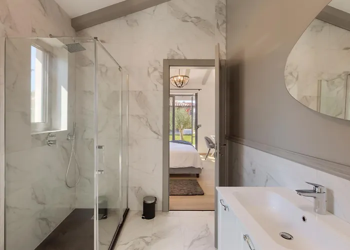 Villa Dora - Summer Escape With Private Pool Kukci
