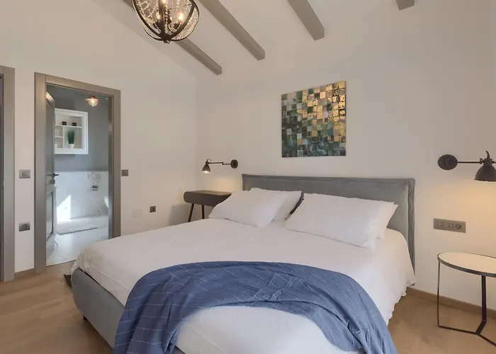 Dora - Summer Escape With Private Pool Kukci