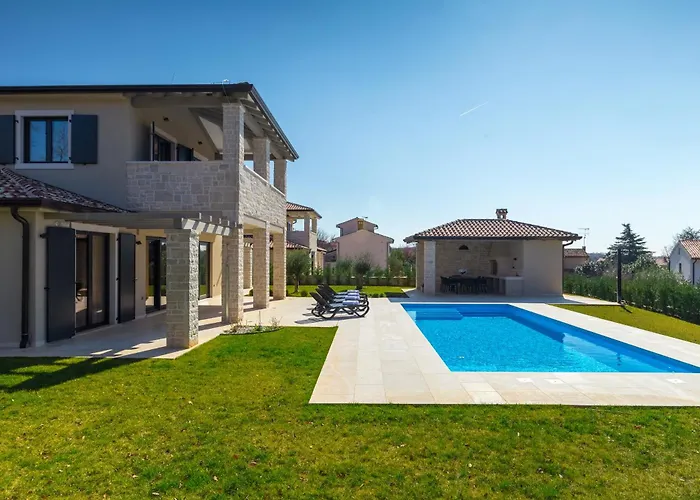 Dora - Summer Escape With Private Pool Vila Poreč