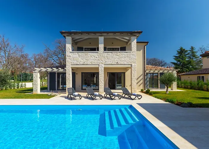 Vila Dora - Summer Escape With Private Pool *