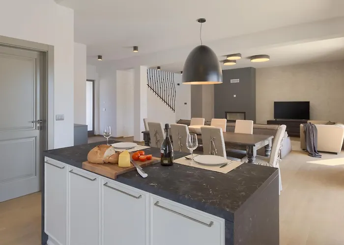 Dora - Summer Escape With Private Pool Villa Kukci
